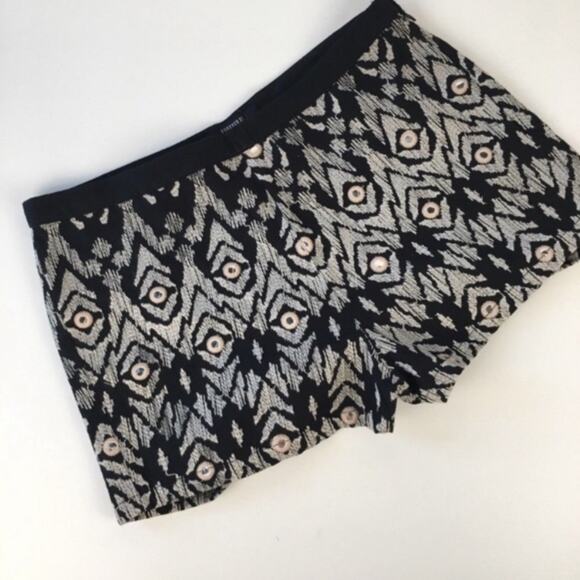 Black Silver Pink Mirrored Ikat Shorts Sz Small - Picture 1 of 6